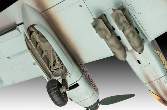 Plastikmodellflugzeug Messerschmitt BF 110 C7