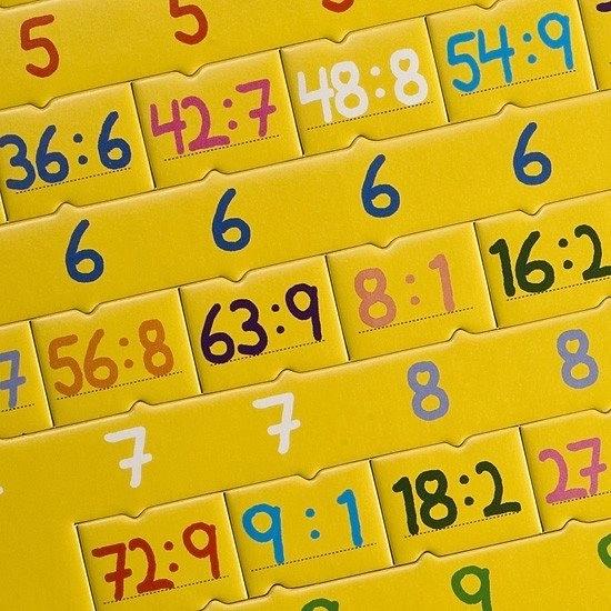 Larsen Puzzle Mathematik: Division für Kinder