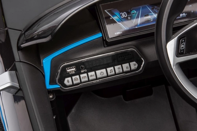 Elektrisches Auto BMW i4 4x4 schwarz