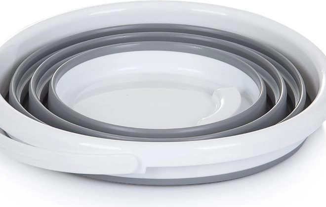 Faltbare Badewanne mit Zubehör Grau von Chipolino
