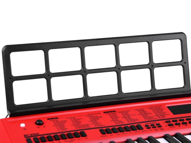 61 Tasten, 200 Klänge und 200 Rhythmen