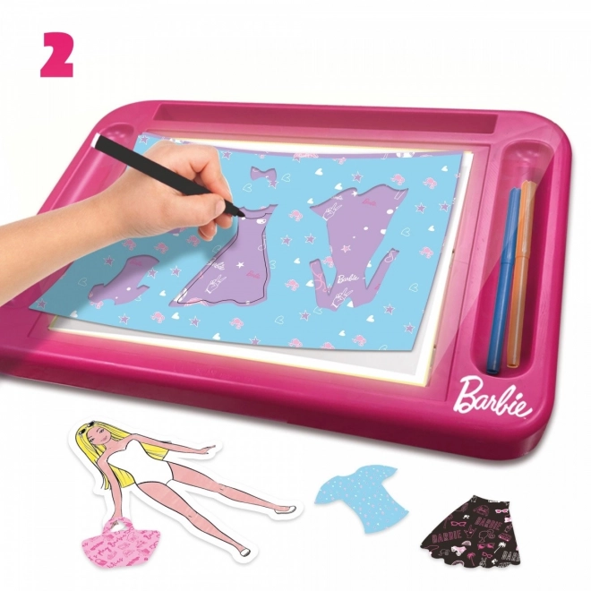 Barbie Modeatelier mit Puppe