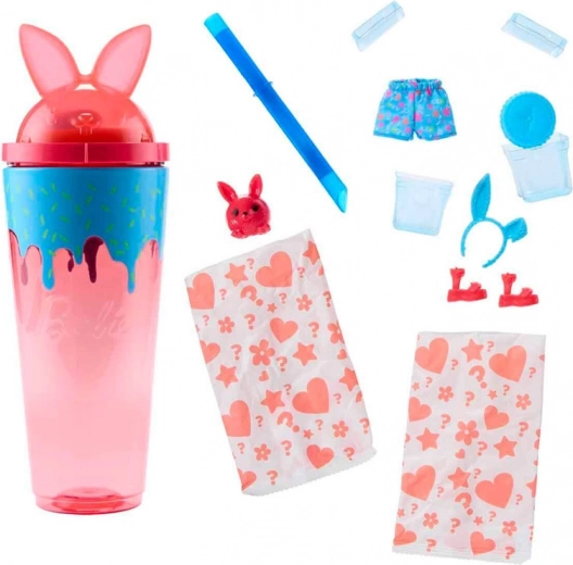 Becher voller Überraschungen und glänzender Slime