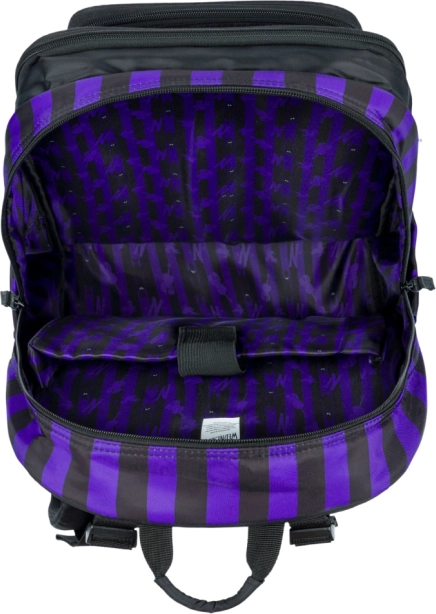 Clevere Aufteilung mit 3 Fächern und Tasche für 15"-Notebook