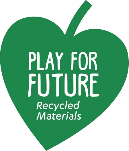 Play for Future: 100 % recycelter Kunststoff