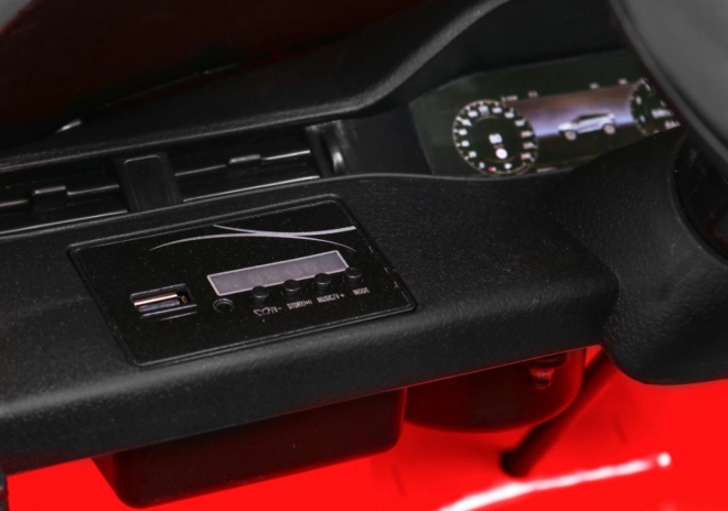 Elektrisches Auto Range Rover Evoque rot