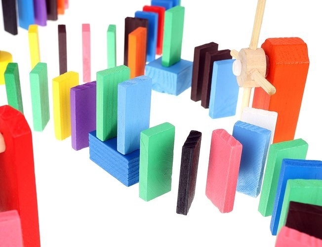 Buntstift-Holzdomino-Set für Kinder