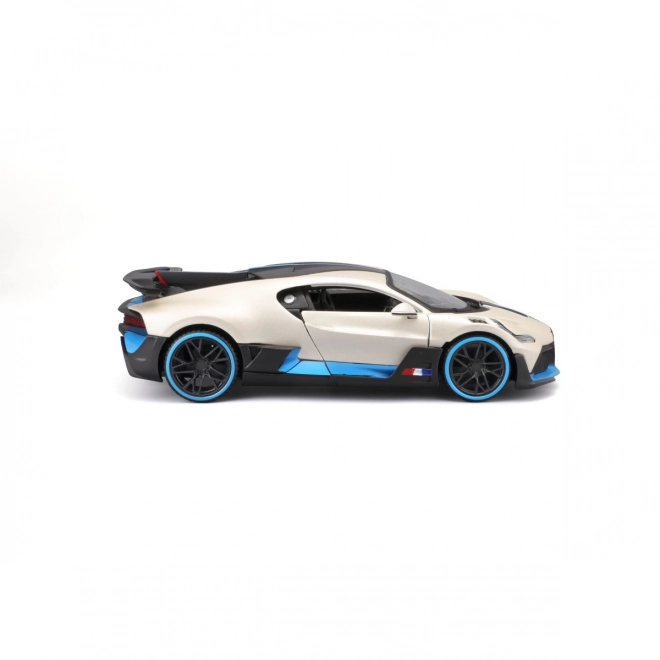 Kompositmodell Bugatti Divo Weiß