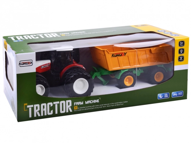 Ferngesteuerter Traktor mit Anhänger und Gummireifen