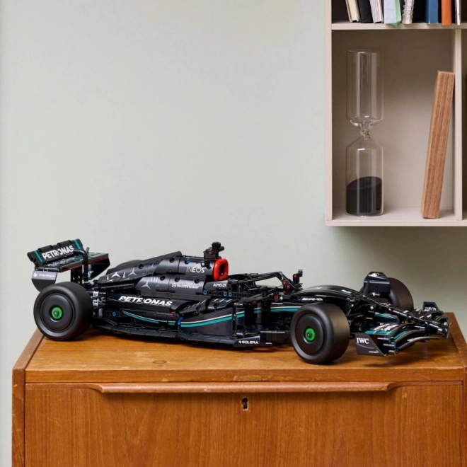 LEGO Technic Mercedes-AMG F1 W14 E Performance Modellauto