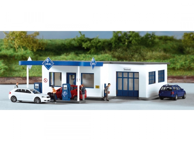 Aral Tankstelle Modellbausatz für Modelleisenbahnen