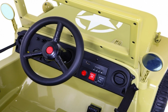 Retro Militärfahrzeug für Kinder beige + Antrieb 4x4 + Fernbedienung + 2 Gepäckträger + langsamer Start + MP3 LED
