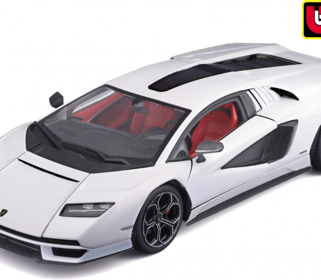Modell Lamborghini Countach LPI 800-4 1:24, Bburago, weiß