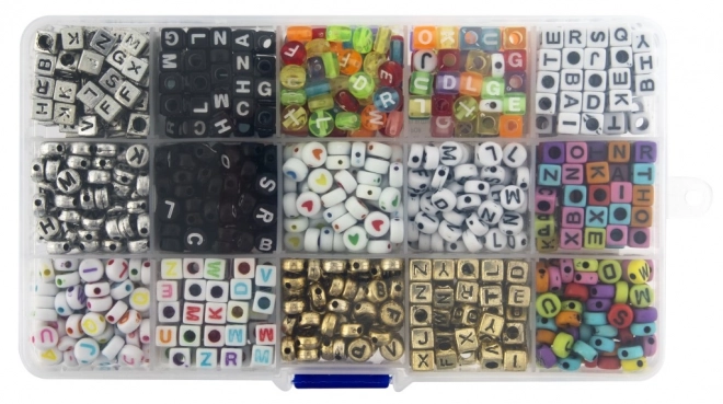 Perlen-Set mit Buchstaben in Sortierbox