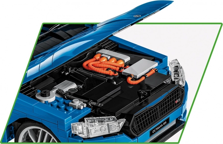 Öffnende Motorhaube und Motormodell
