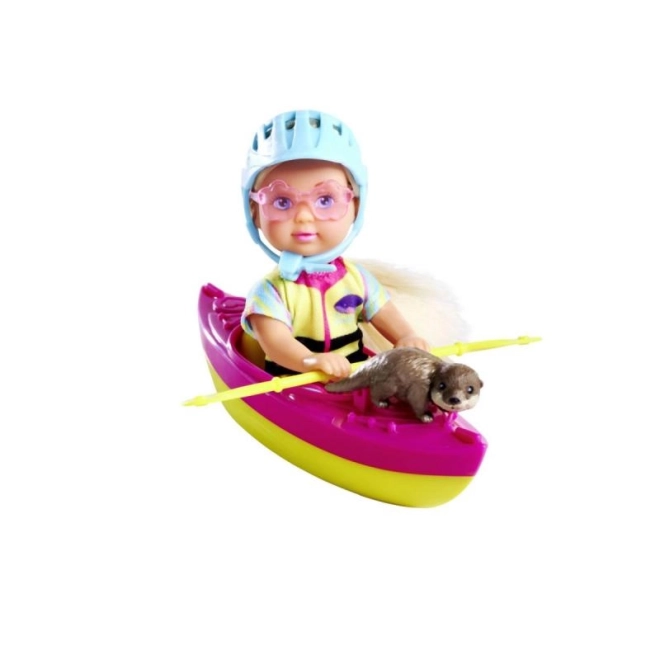 Evi-Puppe im Kajak