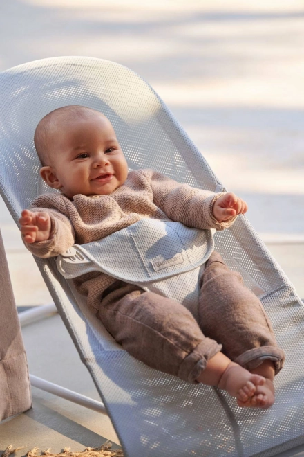 BABYBJÖRN - Wippe BALANCE SOFT MESH - Grau/Weiß – Grau/Weiß