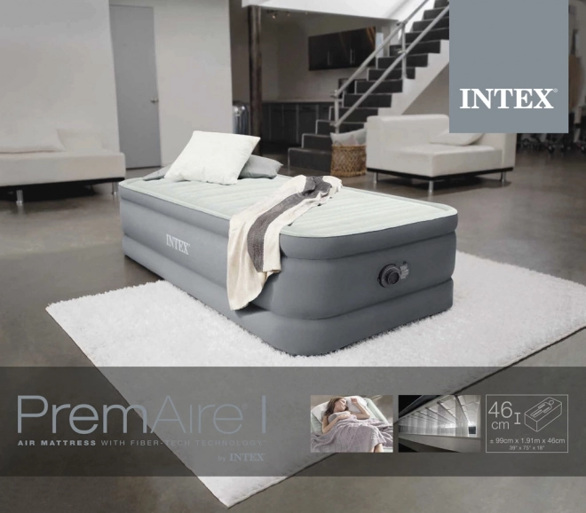 Luxus Luftbett mit integrierter Pumpe
