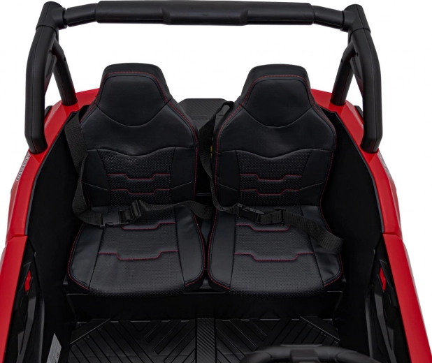 Doppelsitz aus Eco‑Leder mit Sicherheitsgurten