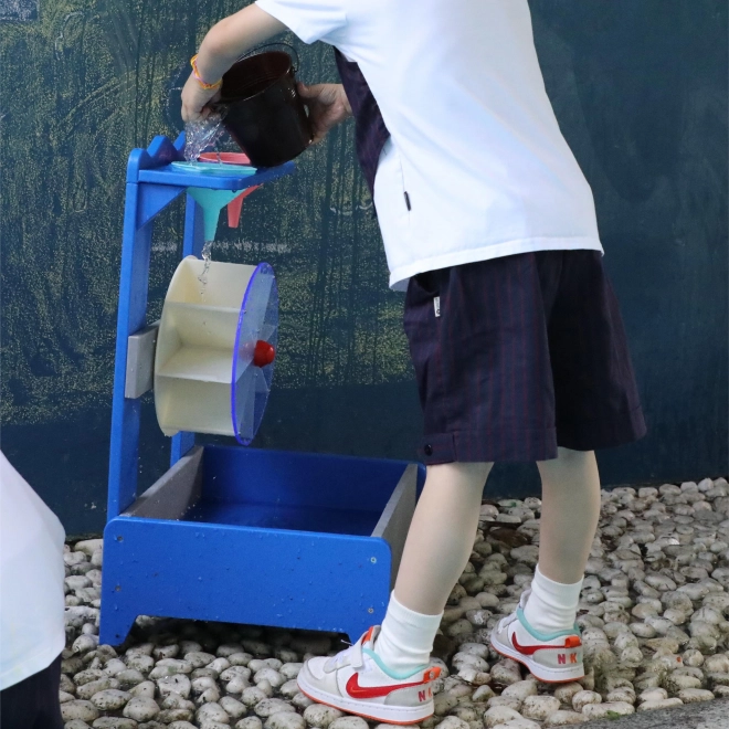 Wassermühlenspielplatz für Kinder