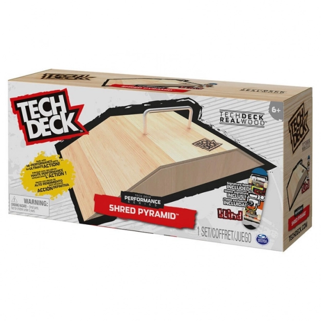 Tech Deck Holzrampe mit Fingerboard