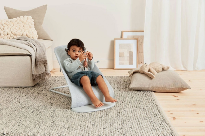 BABYBJÖRN - Wippe BALANCE SOFT MESH - Grau/Weiß – Grau/Weiß