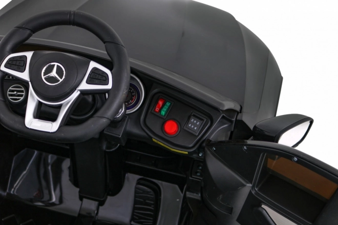 Mercedes Benz GLC63S für Kinder schwarz + Fernbedienung + 4x4 Antrieb + MP3 LED + EVA + langsamer Start