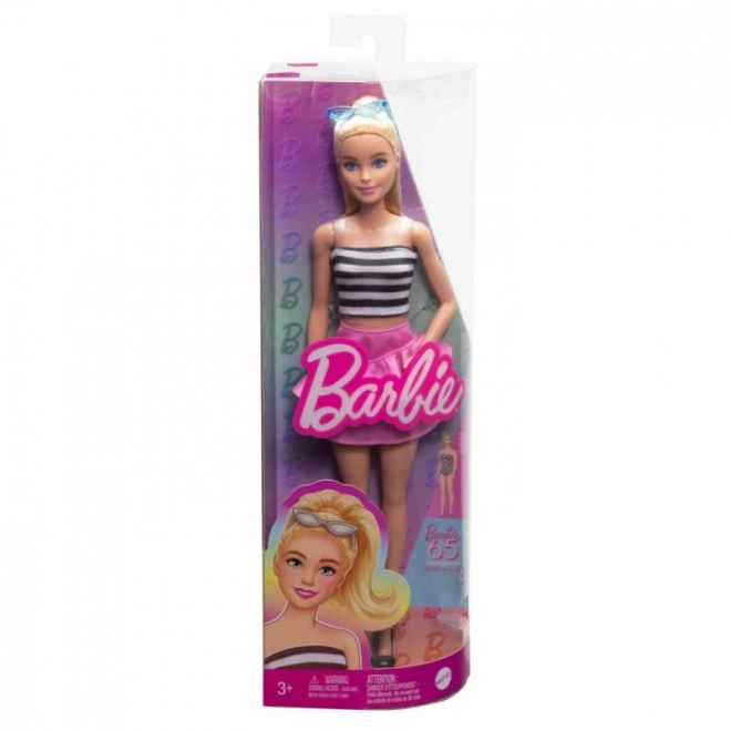 Barbie Modell - Rosa Rock und Gestreiftes Oberteil