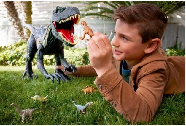 Großer Indoraptor von Jurassic World