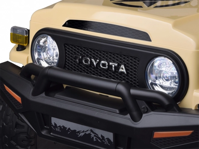 Elektrofahrzeug Toyota FJ Cruiser für Kinder – beige