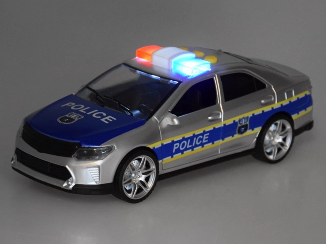 Polizeiauto mit Geräusch und Licht