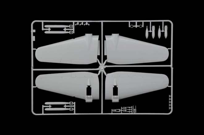 Plastikmodell Heinkel He 111H Schlacht um England 80. Jahrestag