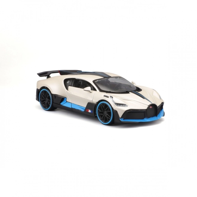 Kompositmodell Bugatti Divo Weiß