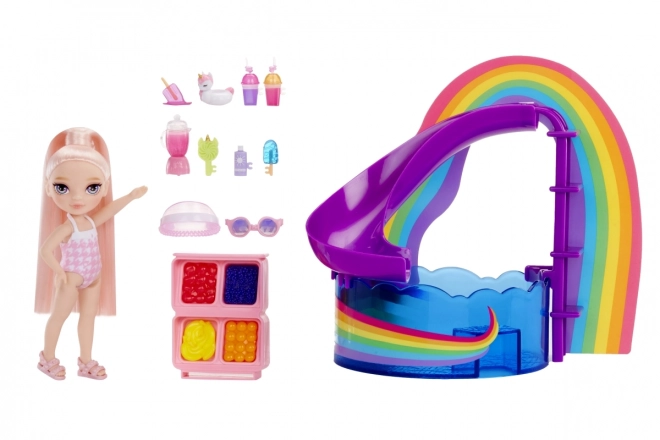 Rainbow High Kleine Schwester Spielset mit Pool