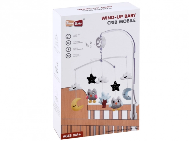 Niedliche Baby-Mobile mit Plüschtierchen