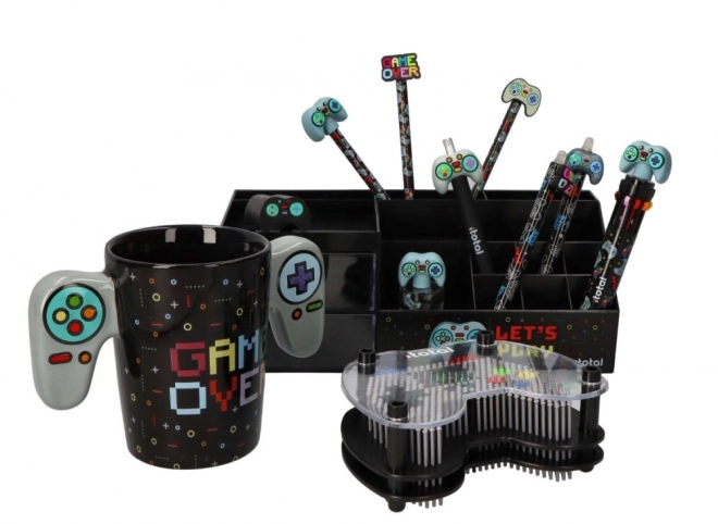 Keramiktasse mit zwei Griffen Game over