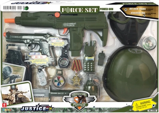 Militärset mit Helm