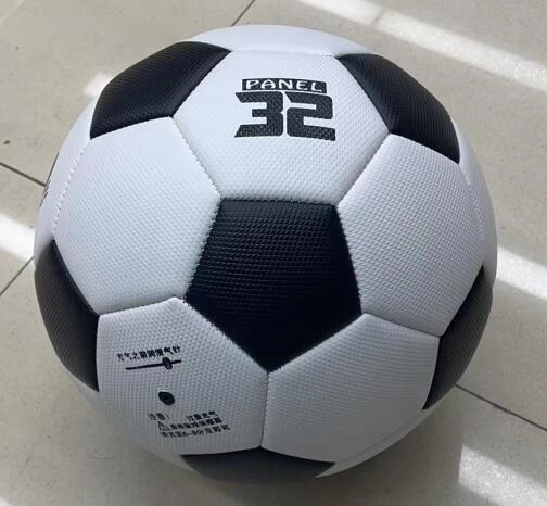 Fußball unaufgeblasen 22 cm