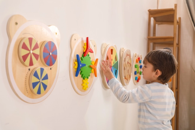 Holzspielzeug Bär für die Wand