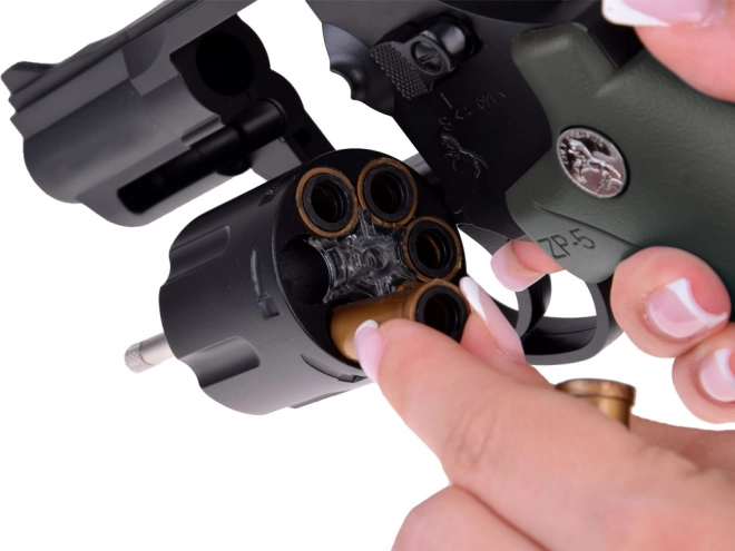 Handlicher Revolver mit Schaumstoff- und Gelkugeln