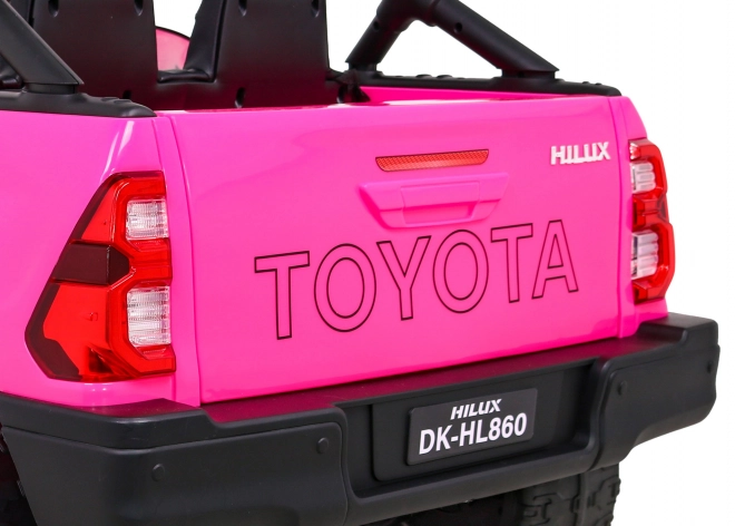 Toyota Hilux auf Batterie für Kinder Rosa + Antrieb 4x4 + Fernbedienung + 2 Sitzplätze + MP3 Radio + LED