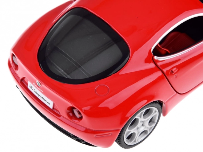 Metallmodellauto Alfa Romeo 8C Competizione im Maßstab 1:32 mit Lichtern