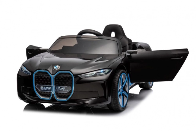 Elektrisches Auto BMW i4 4x4 schwarz
