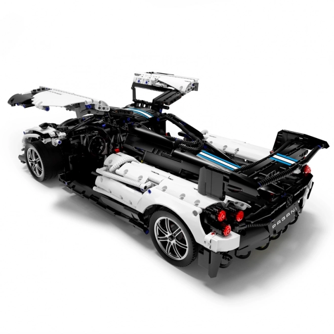 Pagani Huayra Modellauto Baukasten 1:8 von RASTAR