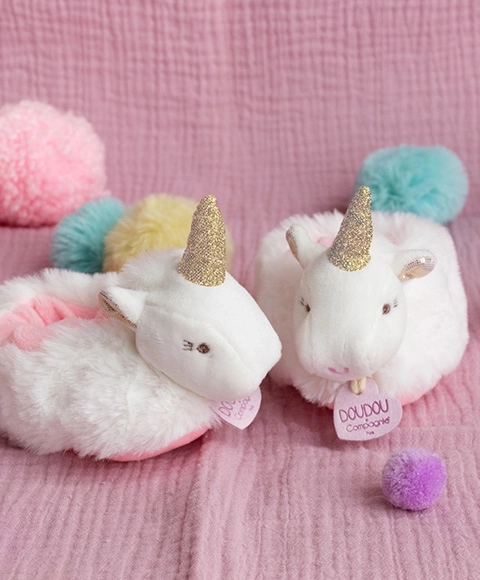 Doudou Geschenkset Einhorn-Babyschuhe mit Rasseln