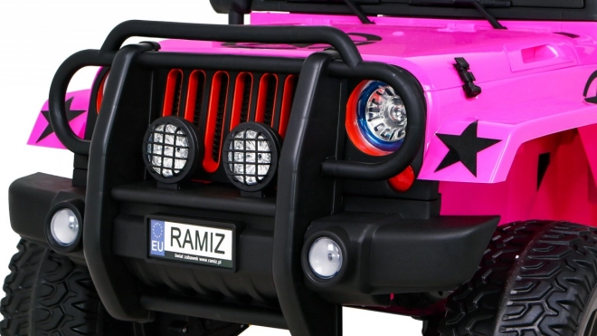 Geländewagen Monster 4x4 Jeep für Kinder Pink + Fernbedienung + Sitzverstellung + Langsamer Start + MP3 LED + Gepäckträger + Rucksack