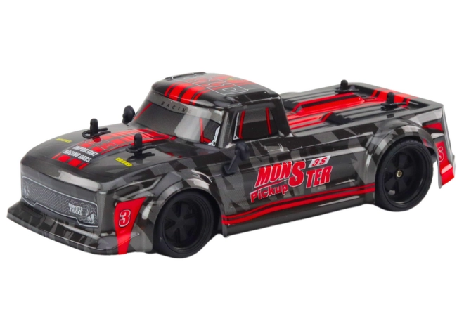Sportliches schwarz‑rotes Design