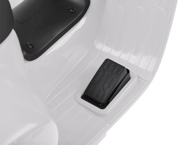 Elektrischer Kinderroller Vespa – rosa