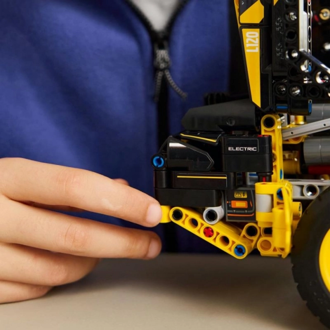 Volvo L120 Radlader Elektrisch LEGO Technic