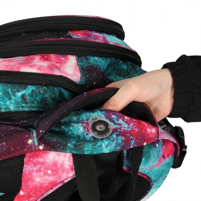 Schulrucksack mit Vier Kammern Nebula